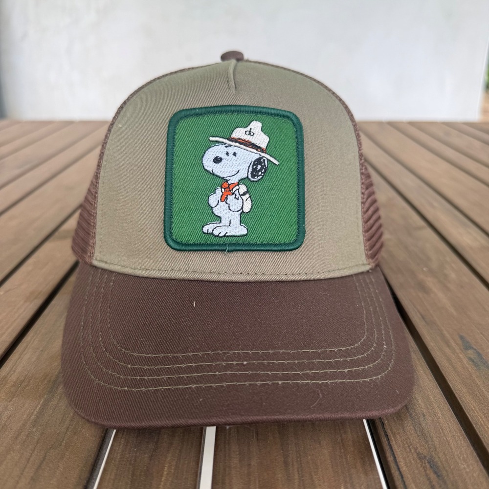 Peter Grimm Peanuts Snoopy Beagle Scout Trucker Hat Green‎ Brown NEW